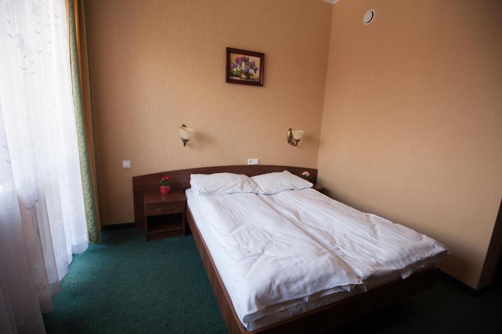 Hotel Hetmanski Рава Мазовецка Стая снимка